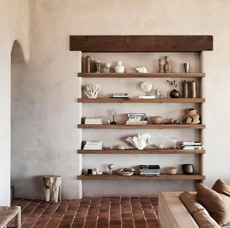 Wood Trim Walls, Shelf Inspiration, Kitchen Traditional, Wabi Sabi Interior, Casa Cook, Wall Niche, Modern Shelf, Built In Furniture, Minimal Home