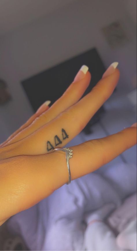 444 Finger Tat, 444 Tattoo On Finger, 444 Tattoo Finger, Womens Finger Tattoo, 444 Finger Tattoo, 444 Tattoos, Comp Makeup, 444 Tattoo Ideas, Inner Finger Tattoo