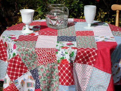 Square Table Cloth On Round Table, Quilted Tablecloth, Picnic Table Ideas, Patchwork Tablecloth, Blueberry Patch, Round Table Cloth, Table Runners Patterns, Deck Table, Quilt Stories