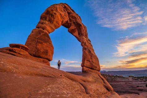 Arches National Park is an enchanted wonderland of red rock formations near Moab, Utah. It boasts the world’s largest collection of natural arches creating grandeur you won’t find anywhere else. Exploring this otherworldly landscape is a captivating experience to say the least and there are so many things to do in Arches National Park. The ... Read more13 Epic Stops in Arches National Park (Utah) Skiing In Canada, Utah Arches, Best Travel Credit Cards, Utah National Parks, Arches National Park, Whale Watching, Best Places To Visit, Travel Insurance, Amazing Destinations