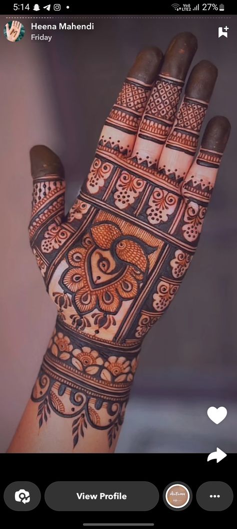 Latest Wedding Mehndi Designs, Mitali This Side, Mehendi Designs For Hands Latest, Peacock Mehndi Designs Back Hand, Bale Mehndi Design, Mehdi Degine 2024, Mehandi Simple Designs, Sider Mehndi Design, Back Side Mehendi Design