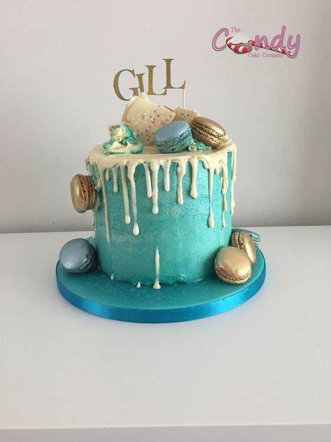 Turquoise drip cake Birthday Cake Turquoise, Simple 18th Birthday Cake, Simple 18th Birthday, Cake Turquoise, 22nd Birthday Cakes, 22 Birthday, 18th Birthday Cake, Cake Inspo, Candy Cake