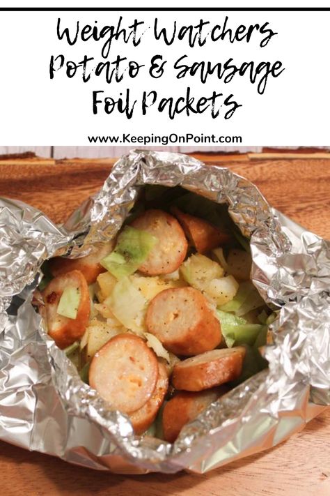 Potato And Sausage, Weight Watchers Meals Dinner, Potato Sausage, Foil Pack Dinners, Plats Weight Watchers, Weight Watchers Tips, Weight Watchers Meal Plans, Foil Dinners, Foil Pack Meals