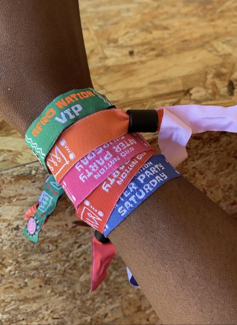 Summer Festival Aesthetic Outfit, Tommorowland Festival Aesthetic, Festival Girl Aesthetic, Summer Festival Branding, Summer Festival Design, Afronation Festival Outfits, Festival Vibes Aesthetic, Afronation Portugal, Festival Aesthetic Uk