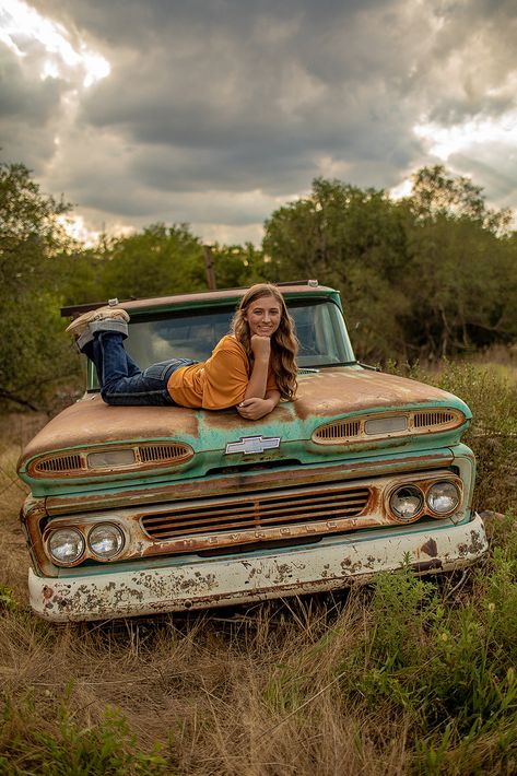 Midwestern Kansas senior session 2023. this session was just amazing. Senior Poses With Truck, Senior Pic With Truck, Senior Pictures Old Truck, Antique Truck Fall Photoshoot, Vintage Truck Senior Pics, Athena Lee, Pageant Pictures, Country Girl Photoshoots Truck, Country Senior Pictures