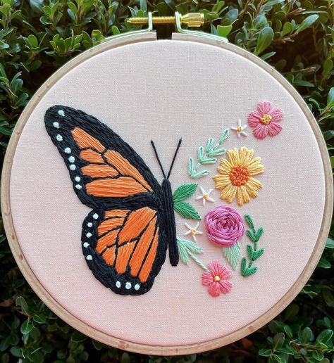 Blossoming Embroidery, Pattern 1/15: Blooming Butterfly 🦋🌸 The first design in my upcoming book is this sweet butterfly with one wing stitched of florals 🧡 I love the contrast between the two sides. It’s such a fun piece to make, and a great way to practice a bunch of different stitches including woven roses, satin stitch, French knots, long & short stitch, and more! The book includes a full, detailed stitch guide, instructions for each piece, a DMC color map, a list of supplies and fabric us... Satin Stitch Embroidery Design, Long Short Stitch, Knot Stitch, French Knot Stitch, Long And Short Stitch, Stitch Guide, Book Pieces, Different Stitches, I Accidentally