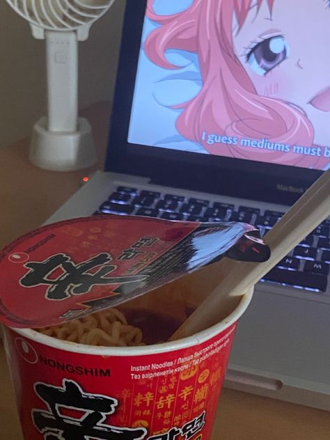 Watching In Laptop Aesthetic, Shin Ramen Aesthetic, Watching Laptop Aesthetic, Eating Noodles Aesthetic, Anime Eating Noodles, Movie Laptop Aesthetic, Anime Ramen Aesthetic, Watching Anime On Laptop, Ramyeon Aesthetic