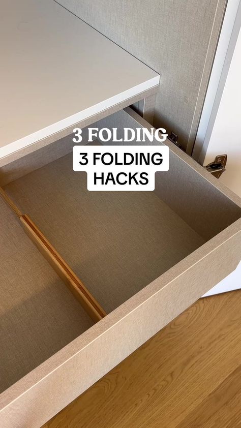 Folding Clothes Hacks, Japanese Organization, Organization Ideas For The Home, Folding Hacks, Closet Organisation, Room Organization Bedroom, Boho Dining Room, Clothes Hacks, Packing Hacks Clothes