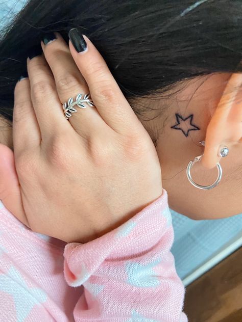 Star Tattoos On Ankle, Behind The Ear Tattoo Ideas Music, Music Behind Ear Tattoo, Star Behind Ear Tattoo, Stars Behind Ear Tattoo, Star Tattoo Behind Ear, Star Face Tattoo, Dainty Tats, Star Tattoos Behind Ear