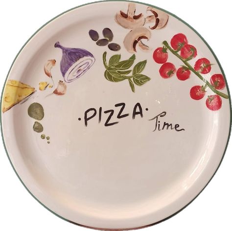 Pottery Pizza Plate, Pizza Plates Ceramic, Ceramic Plate Painting Ideas, Ceramic Plate Painting, Pizza Plate, Ceramic Cafe, Ceramic Store, Diy Pottery Painting, Plate Designs