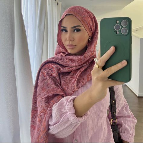 Head Scarf Outfit, Pashmina Hijab, Hijab Fashion Summer, Digital Dress, Hijabi Fits, Hijab Trends, Modest Fashion Hijab, Cute Modest Outfits, Modest Summer Outfits