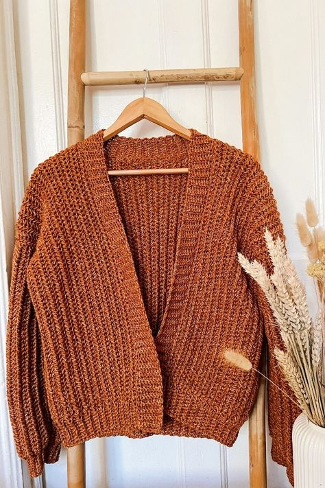 Autumn Brioche Cardigan - Crochet with Carrie Brioche Cardigan, Crochet Jackets, Cardigan Au Crochet, Brioche Stitch, Gilet Crochet, Back Post Double Crochet, Fall Cardigan, Crop Top Pattern, Pull Crochet