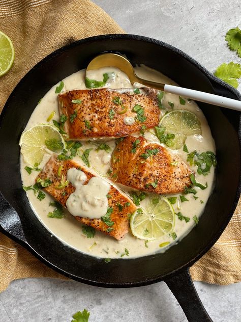 Coconut Lime Salmon - Something Nutritious Coconut Lime Salmon, Lime Salmon Recipes, Pistachio Crusted Salmon, Main Salad, Lime Salmon, Lectin Free, Food Fish, Coconut Milk Recipes, Keto Plan