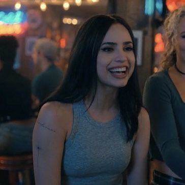 Cassie Salazar, Purple Heart Tattoos, Sophia Carson, Film Netflix, Jj Maybank, Purple Hearts, Hotel California, Sofia Carson, People Fall In Love