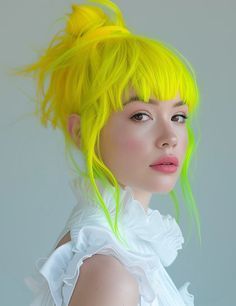 Highlighter Yellow Hair, Green And Yellow Hair, Neon Yellow Hair, Bright Yellow Hair, Bold Hair Color, Hair Color Unique, Hairstyles With Glasses, Neon Hair, New Hairstyle