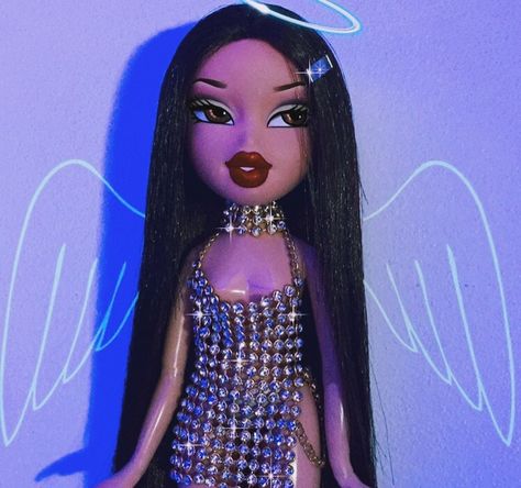 imagen descubierto por 🌙. Descubre (¡y guarda!) tus propias imágenes y videos en We Heart It Bratz Doll Makeup, Fashion Dolls Photography, Black Bratz Doll, Bratz Doll Outfits, Brat Doll, Bratz Girls, Bad Girl Wallpaper, Doll Aesthetic, Doll Makeup