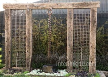 Sleepers In Garden, Walkway Landscaping, Front Fence, Landscaping Retaining Walls, Gravel Garden, Diy Picture Frames, Garden Art Diy, How To Buy Land, Garden Trellis