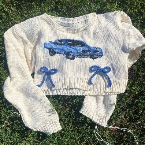 Decorated Car, Emo Clothes For Girls, 2000s Autumn, Car Sweater, Knit Tutorials, Car Pattern, Intarsia Knitting, Sweater Ideas, Crochet Car