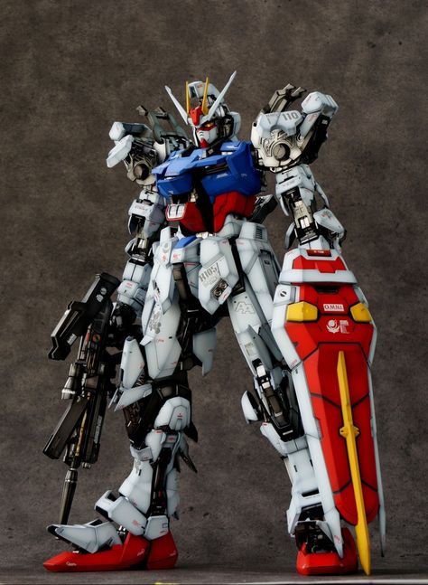 GUNDAM GUY: PG 1/60 Strike Gundam - Painted Build Aile Strike Gundam, Real Robots, Robot Cartoon, Strike Gundam, Gundam Toys, Marvel Legends Action Figures, Mecha Suit, Gundam Mobile Suit, Gundam Custom Build