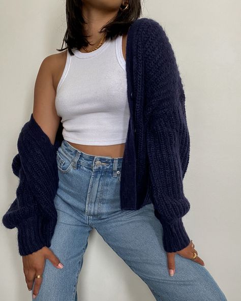 Chunky navy cardigan from Sezane. Paired with white high neck knit tank and classic blue denim jeans Denim And Cardigan Outfit, Tank With Cardigan Outfit, Navy Blue Top Outfit With Jeans, White High Neck Tank Top Outfit, Navy Blue And White Outfits Casual, Navy Chunky Sweater Outfit, Cropped Cardigan And Jeans Outfit, Cardigan Tank Top Outfit, Tank Top With Cardigan Outfit