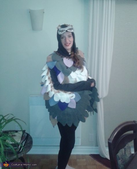 Owl Costume Costume Diy Women, Diy Owl Costume, Owl Costume Diy, Reading Harry Potter, Owl Costume, Costume Works, Costume For Women, Harry Potter Books, Women Diy