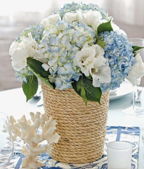 Tall Rope Vase Wedding Table Centerpieces Diy, Table Centerpieces Diy, Hydrangeas Wedding, Wedding Centerpieces Diy, Flower Centerpieces Wedding, Diy Centerpieces, Deco Floral, Nautical Wedding, Beach Cottage