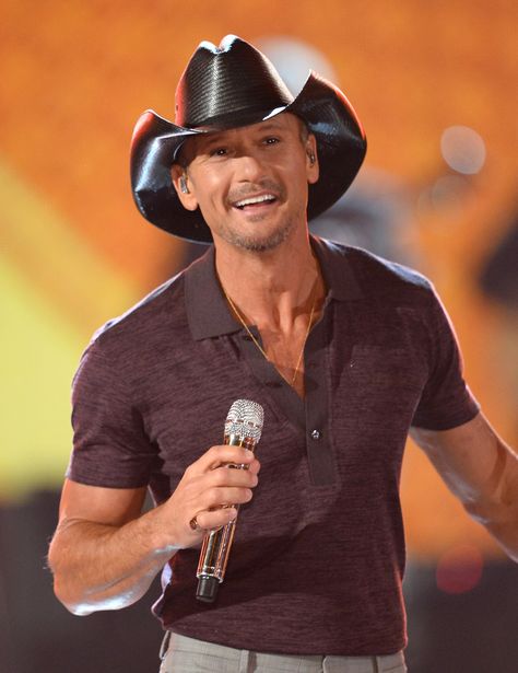 Tim McGraw = Samuel Timothy McGraw Tim Mcgraw Family, Tim And Faith, Tim Mcgraw Faith Hill, The Band Perry, Super Couple, Best Country Music, Faith Hill, Kenny Chesney, Country Music Artists