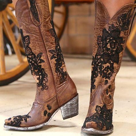 Category:Boots; Upper Materials:Faux Leather; Embellishment:Embroidery; Season:Winter; Heel Type:Cuban Heel; Shaft Circumference:12-14; Gender:Women's; Activity:Walking Shoes; Toe Shape:Pointed Toe; Type:Mid Calf Boots; Style:Casual,Vintage; Heel Height(inch):1-2; Outsole Materials:Rubber; Occasion:Outdoor,Daily; Closure Type:Loafer; Pattern:Floral; Production mode:External produce; 2022 Trends:Cowboy Boots; Foot Length:; Foot Width:; Size chart date source:Provided by Supplier. Embroidered Chunky Heels, Fall Heel, Embellishment Embroidery, Minimalism Fashion, Rider Boots, Boots Cowgirl, Style Bundle, Boots Cowboy, Cuban Heels