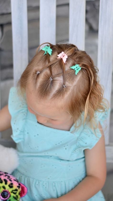 Cross Rubber Band Hairstyles, Hairstyles With Clips, Toddler Hairstyles Girl Fine Hair, Band Hairstyles, Baby Girl Hairstyles Curly, Easy Toddler Hairstyles, Rubber Band Hairstyles, Cute Toddler Hairstyles, Girly Hairstyles