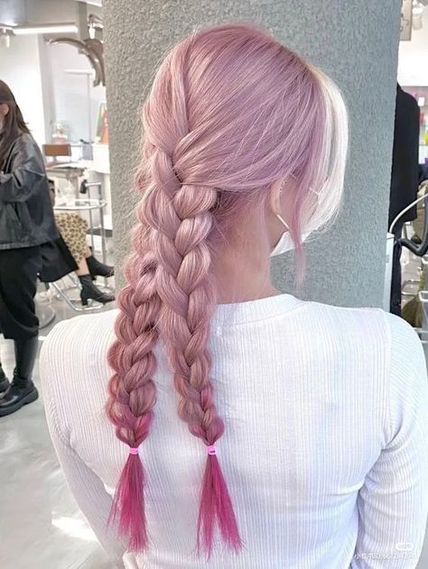 Hairstyles For All Hair Types, French Braids, French Braid Hairstyles, Peinados Fáciles Para Cabello Corto, Braided Hair, Sleek Hairstyles, Braid Hairstyles, Dye My Hair, Easy Hairstyles For Long Hair