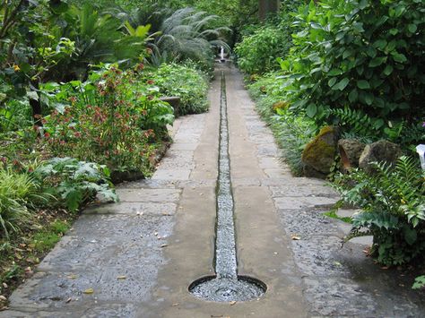 Koi Pond Design, Roman Garden, Backyard Ponds, Garden Water Feature, Backyard Water Feature, Paradise Garden, Pond Design, Italian Garden, Water Features In The Garden