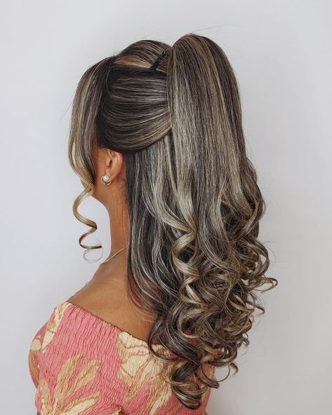 Easter Hairstyles For Kids, Hoco Hair Ideas Down, Going Out Hairstyles, Quince Hairstyles, Long Hair Wedding Styles, Prom Hairstyles For Long Hair, Crazy Hair Day At School, Mom Hairstyles, Bridesmaid Hair Down