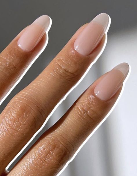 Sally Nails, Celebrity Nails, Cute Spring Nails, Bride Nails, Neutral Nails, Girls Nails, Clean Nails, Minimalist Nails, Healthy Nails