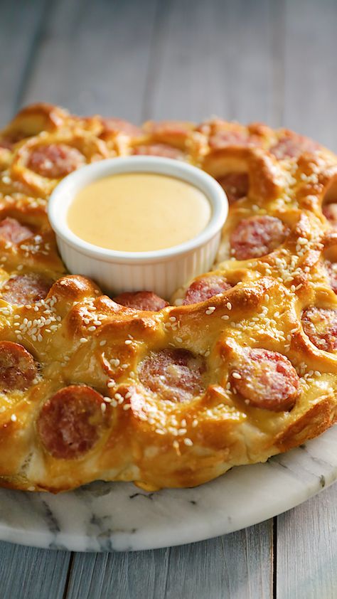 Bratwurst Pretzel Ring Sausage Pie, Bratwurst Sausage, Pretzel Dough, Tastemade Recipes, Sausage Rolls, Food Shows, Instant Yeast, Bread Flour, Food Travel