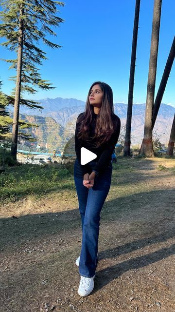 Outfits For Hill Station Trip, Hill Station Outfit Ideas, Black Ootd, Hill Station, Himachal Pradesh, Photo Pose, Inner Child, Poses For Pictures, Photo Poses