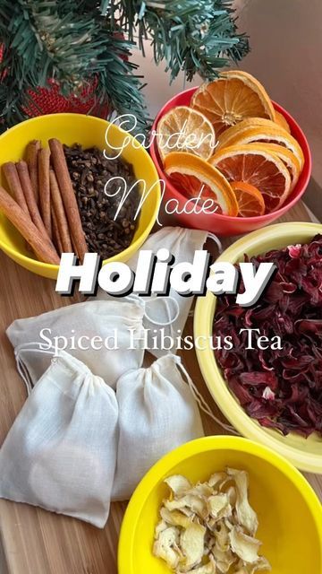 Christmas Tea Blend, Roselle Hibiscus, Orange Spice Tea, Orange And Cranberry, Diy Tea Bags, Hot Tea Recipes, Cranberry Tea, Dried Ginger, Holiday Sangria