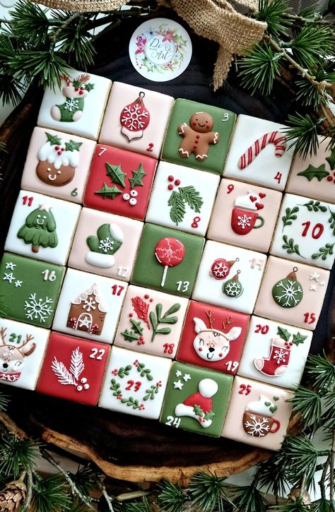 Christmas Cookies Assortment, Pressed Christmas Cookies, Advent Cookies Decorated, 2023 Christmas Cookie Trends, Christmas Cookies 2024, Custom Christmas Cookies, Christmas Cookies 2023, Cookie Sets Decorated, Christmas Cookie Sets Decorated