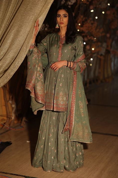 Safaa green printed peplum kurta with gharara for women Pakistan Clothes, Kurta Sharara Set, Kurta Sharara, Desi Wear, Beautiful Pakistani Dresses, Designer Party Wear Dresses, Sharara Set, Indian Sari, Party Wear Dresses