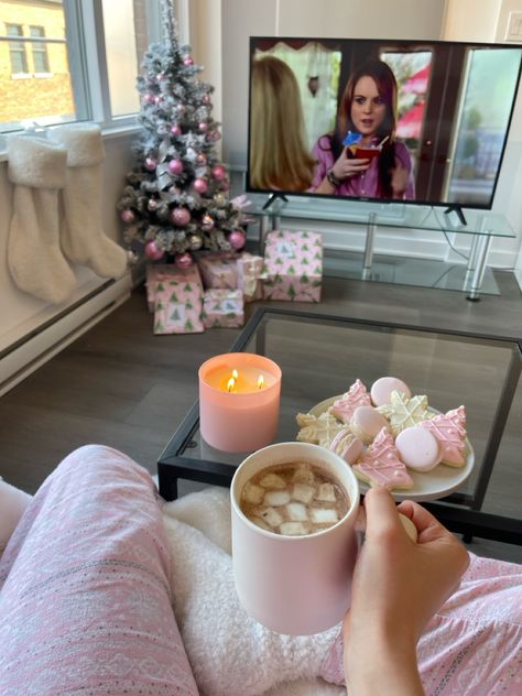 Pink Christmas aesthetic girly clean girl Christmas Clean Girl, Clean Girl Christmas, Pink Christmas Aesthetic, Winter Core, Girly Christmas, Aesthetic Girly, Girl Christmas, Clean Girl, Christmas Aesthetic