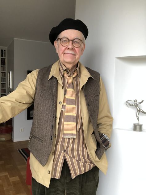 Grandpa Street Style, Eclectic Grampa Aesthetic, Grandad Outfits, Old People Clothes, Grandpa Core Outfits Men, Old Man Core, Grandpacore Aesthetic, Grandpa Core Outfits, Grandpa Clothes