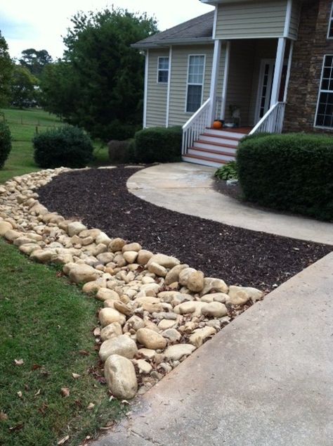 River Rock Dry Creek Bed , landscaping idea for your front yard Rock Landscape Edging, Mulch Landscaping Ideas, Mulch Landscaping Ideas Diy, Rock Mulch, Rock Landscape, Mulch Landscaping, Dry Creek Bed, River Rock Landscaping, Driveway Landscaping