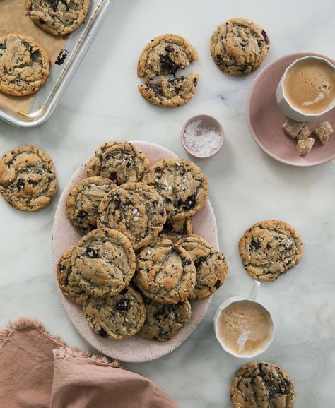 Sesame Chocolate, Dreamy Desserts, Black Sesame, Cookie Crumbs, Cozy Kitchen, Weekly Menu, Cookie Box, Chewy Cookie, Pinterest Recipes