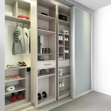 Creative Closets, Dream Closet Design, Wardrobe Door Designs, Luxury Closets Design, Bedroom Cupboard Designs, Modern Closet, Wardrobe Interior Design, Closet Layout, Wardrobe Room