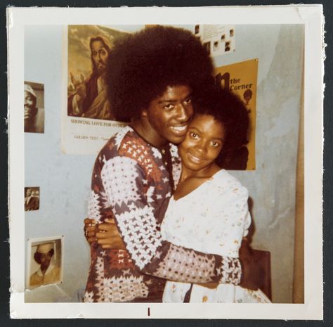 African American Couples, 70s Aesthetic, Afro Style, Vintage Black Glamour, Black Photography, Black Love Couples, Black Couples Goals, Black Families, Black American