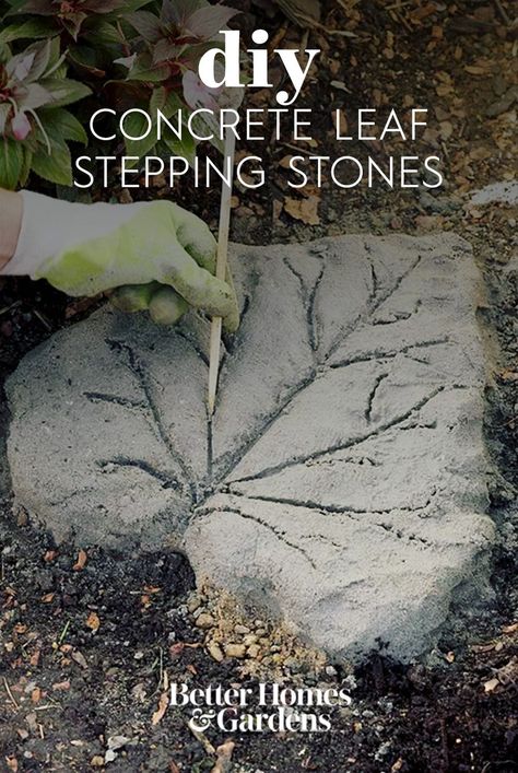 Concrete Molds Walkway, Concrete Ornaments, Leaf Stepping Stones, Cement Ideas, Hill Landscape, Stepping Stone Molds, Diy Landscape, Concrete Leaves, Stone Diy