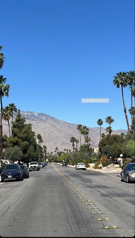 Airbnb Palm Springs, Background Place Aesthetic, Los Angeles California Photography, 2024 Energy, Beach Dream House, California Wallpaper, Los Angeles Aesthetic, Lucky Boy, Vision Board Pictures