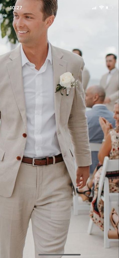 Groom Tux Beach Wedding, Groomsmen Attire Fall Wedding Color Combos, Mens Taupe Suit Wedding, Groom Attire Beige Tan Suits, Light Brown Mens Suit Wedding, Sandy Groomsmen Suits, Tan Groom Suit Beach Wedding, Beige Linen Suit Men Wedding, Light Khaki Suit Wedding