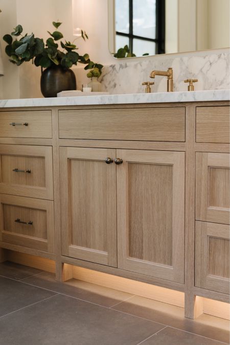 Gold Plumbing Fixtures, Oak Vanity Bathroom, White Oak Vanity, Oak Bathroom Cabinets, Oak Vanity, Calacatta Oro, Oak Bathroom Vanity, Master Bath Vanity, New House Bathroom