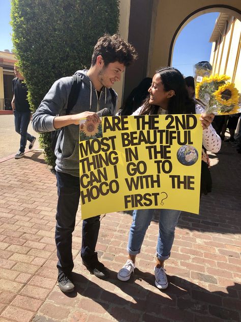 Clever Pick Up Lines, Dance Proposals, Prom Proposals, Cute Homecoming Proposals, Cute Prom Proposals, Foreign Exchange Student, High School Homecoming, Dance Proposal, Country Signs