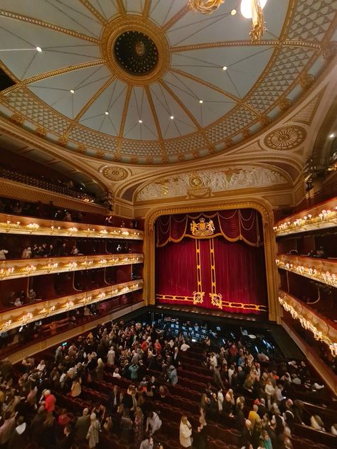 View of the Royal Albert Hall stage. London theatre for ballet and opera performances. View of a seating and stage with velvet curtain and victorian decor. Located on heart of London in Covent Garden. Opera Ballet Aesthetic, Boston Opera House, Opera Aesthetic Stage, Royal Opera House Aesthetic, London Opera House, Royal College Of Art London, Opera Balcony, Covent Garden Aesthetic, Opera House Aesthetic